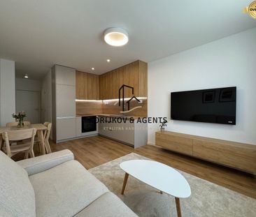 PRENÁJOM, 3 izbový byt na Námestí Slobody, Humenné – Fotografia 1