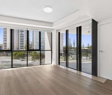 Luxury 2-Bedroom Apartment in Sierra Grand – Prime Broadbeach Location - Photo 6