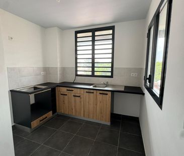 Location Appartement 3 pièces 79m² CAYENNE 97300 - Photo 5