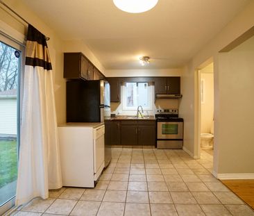 For Lease - 32 Vintage Crescent, St. Catharines, Ontario - Photo 5