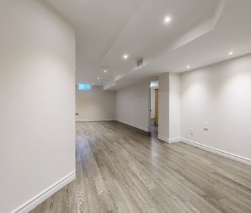 For Lease - 92 Barnwood Drive, Richmond Hill, Ontario - Photo 4