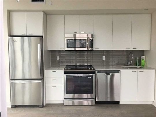 For Lease - 30 Roehampton Avenue Unit# 902, Toronto, Ontario - Photo 1