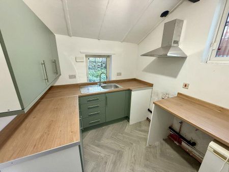 1 bedroom terraced house to rent - Photo 3