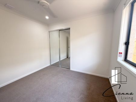 7 Provence Place, Greenbank QLD 4124 - House For Rent | Domain - Photo 5