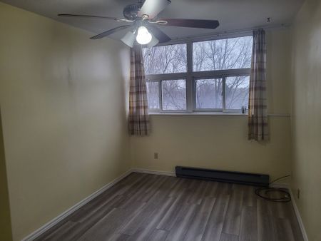 For Lease - 3765 Sheppard Avenue Unit# 204, Toronto, Ontario - Photo 3