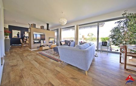 Beautiful villa 6.5p / 4 bedrooms + office / 3 bathrooms / garden and pool - Foto 2