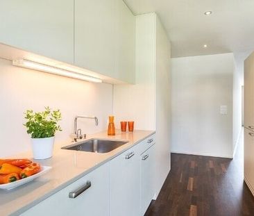 Endlich daheim - Moderne Eleganz mit Gartensitzplatz - Foto 2