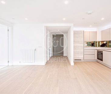 Brigadier Walk, Royal Arsenal Riverside, London, SE18 6NZ - Photo 6