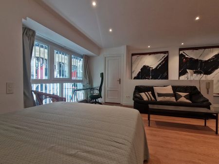 Estudio de alquiler en Calle del Príncipe, Cortes - Huertas - Photo 3