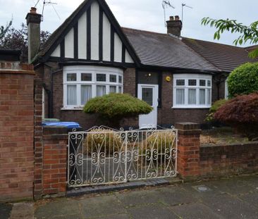 2 bedroom bungalow to rent - Photo 3