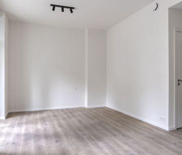 Appartement te huur in Sint-Lambrechts-Woluwe voor € 900 met 1 slaa... - Photo 6