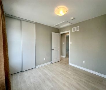 For Lease - 2489 Waterlilly Way, Barrhaven, Ontario - Photo 5