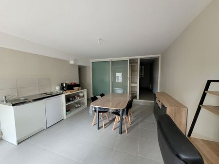 Location Appartement 3 pièces 54m² - Photo 2