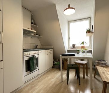 Zentrale 1.5 Zi.-Dachwohnung mit Lift - Photo 5