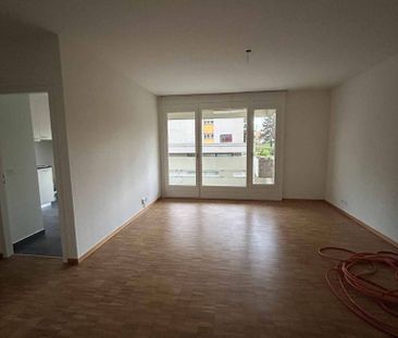 Renovated 2-room apartment - Photo 3