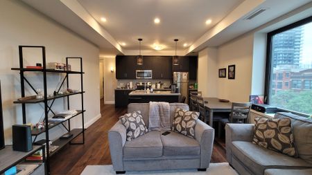 For Lease - 118 king Street Unit# 422, Hamilton, Ontario - Photo 2