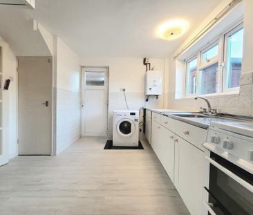 3 bedroom property to rent - Photo 6