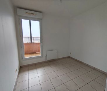 Location Appartement 2 pièces 38m² SAVIGNY LE TEMPLE 77176 - Photo 6