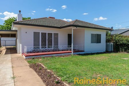 8 Laughton, Dubbo, NSW 2830 - Photo 5