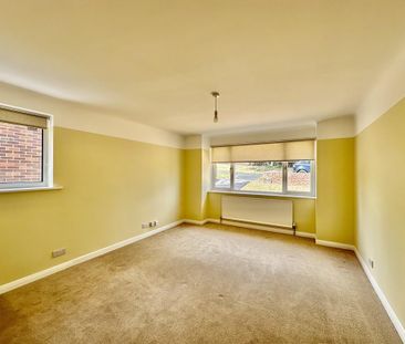 3 bedroom detached bungalow to rent - Photo 3