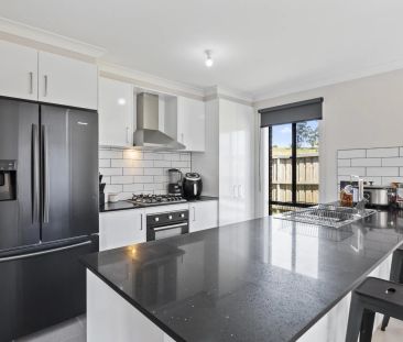 MODERN & STYLISH - Photo 5