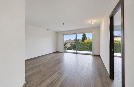 Beautiful 2.5-room apartment with high-end finishes - Photo 2