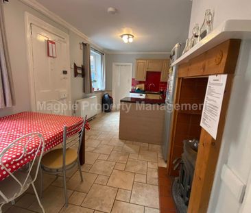 Price £550 pcm - Available Now - Furnished - Photo 5