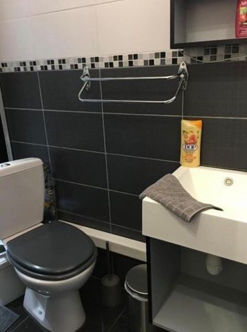 Location Appartement 1 pièce Meublé 9m² CANNES 06400 - Photo 4