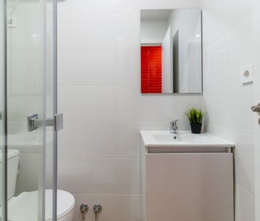 Room with balcony in&nbsp;Villaverde - Photo 2