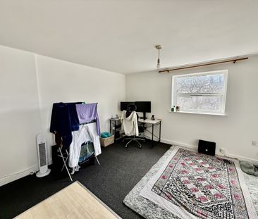 Alhambra Road, Southsea - Photo 4