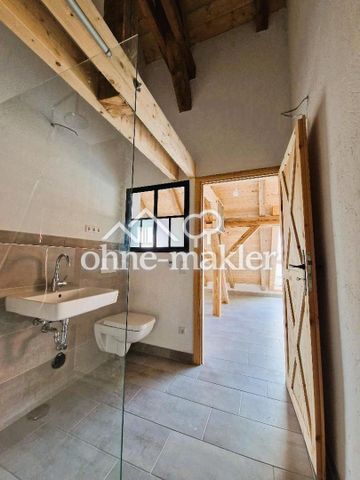 DG Wohnung | NACHHALTIGSTE Immobilie Wolfsburgs, Lehmbau, PV - Autarkie und Appsteuerung - Photo 2