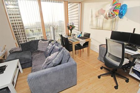 1 bedroom flat to rent - Photo 4