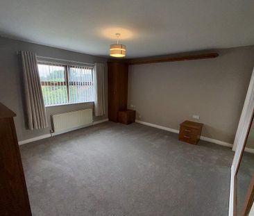 8 Kings Chase, Gravelhill Road, Lisburn BT27 5ST - Photo 3
