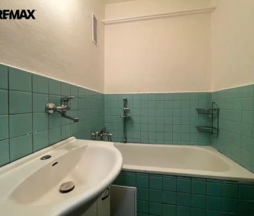 Pronájem bytu 2 + KK - Фото 4