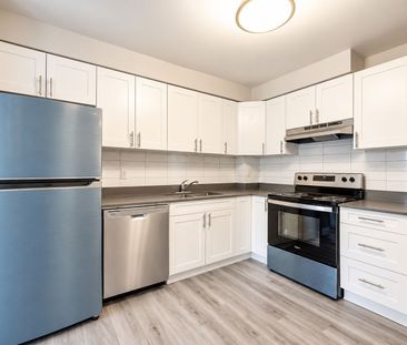 For Lease - 1251 White Oaks N/A, Oakville, Ontario - Photo 2