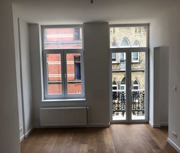 Appartement te huur - foto 1