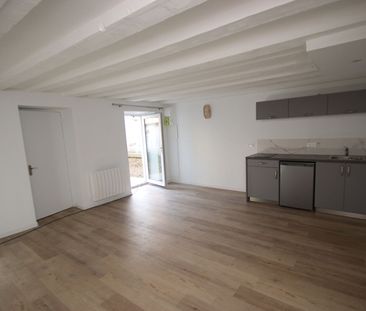 Location Appartement 1 pièce 39m² - Photo 1