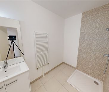 Location Appartement 3 pièces 60m² - Photo 4