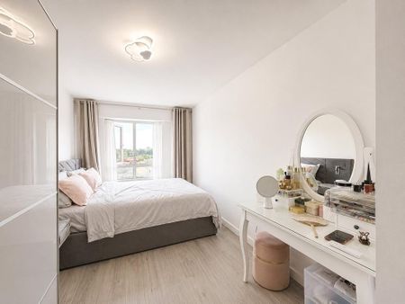 2 bedroom flat to rent - Photo 5