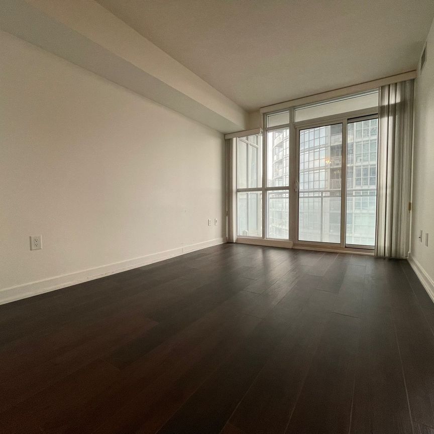 For Lease - 15 Iceboat Terrace Unit# 2610, Toronto, Ontario - Photo 1