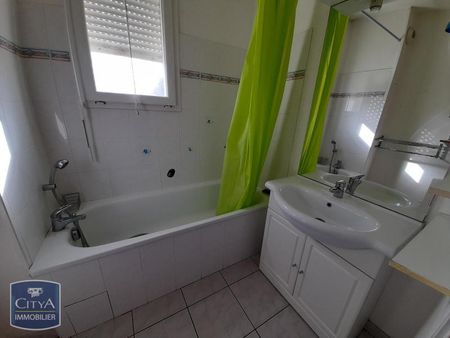 Location Appartement 3 pièces 64m² PERIGUEUX 24000 - Photo 5