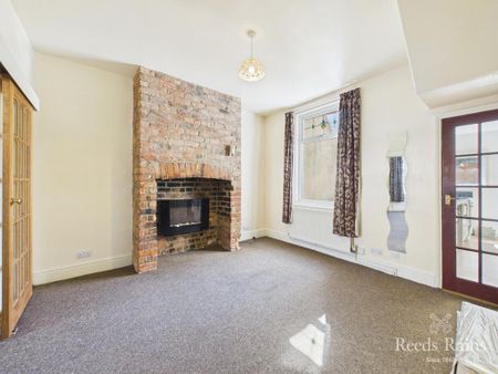 4 bedroom terraced house to rent - Photo 2