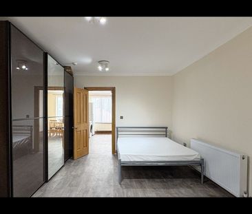2 Bed Flat, Wembley Hill Road, HA9 - Photo 3