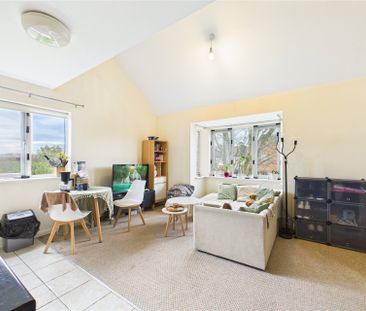 Drift Way, Slough Drift Way, Slough - Photo 2