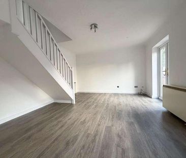 Pavilion Court, Haverhill, CB9 - Photo 1