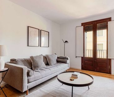 2 room luxury Flat for rent in Barcelona, Spain - Photo 1