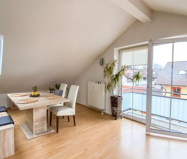 Gemütliche Dachgeschosswohnung mit Balkon in ruhiger Ortslage - Photo 6