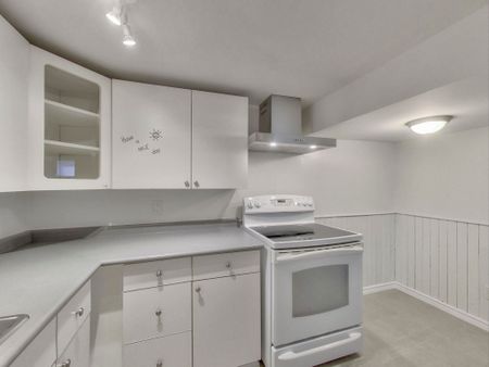 For Lease - 11 Westona Street Unit# Lower, Toronto, Ontario - Photo 2