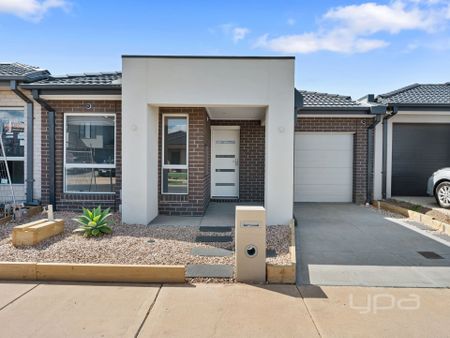 34 Shelterbelt Avenue, Weir Views - Photo 4