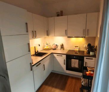 Mit viel liebe zum Detail eingerichtetes Studio - Photo 5